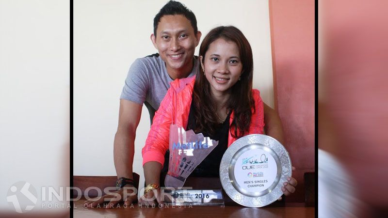 Sony Dwi Kuncoro bersama Gading Safitri. Copyright: © Fajar/Indosport